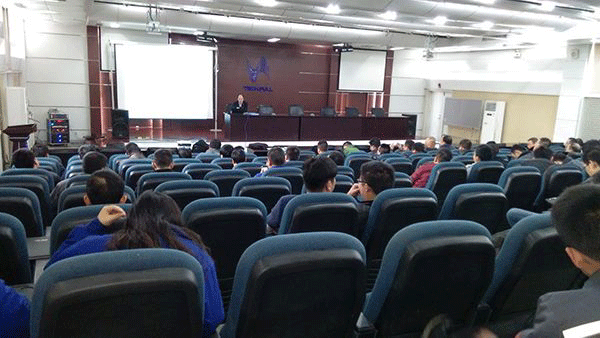 2012年泰富西瑪電機(jī)配套設(shè)計(jì)與技術(shù)交流會(huì)。