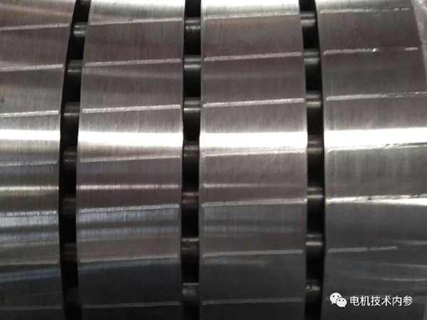 閉口槽鑄鋁轉(zhuǎn)子對電機性能的影響——西安泰富西瑪電機(西安西瑪電機集團股份有限公司)官方網(wǎng)站 閉口槽鑄鋁轉(zhuǎn)子對電機性能的影響——西安泰富西瑪電機(西安西瑪電機集團股份有限公司)官方網(wǎng)站