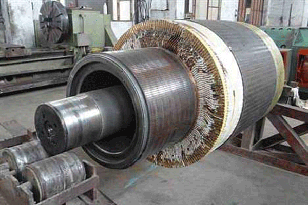 使用大型高壓電機(jī)時(shí)要注意安全問題。