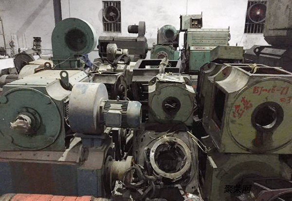 將直流電機(jī)連接到交流電源會(huì)產(chǎn)生什么后果？