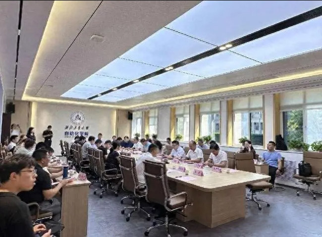 西安西瑪電機與西北工業(yè)大學開展“雙進”活動，共推科技創(chuàng)新與產業(yè)升級